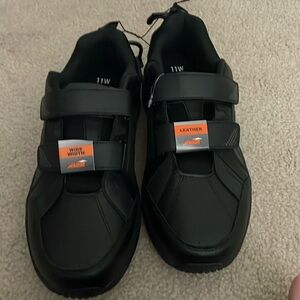 Men’s black leather aviator shoes size 11 wide with memory foam